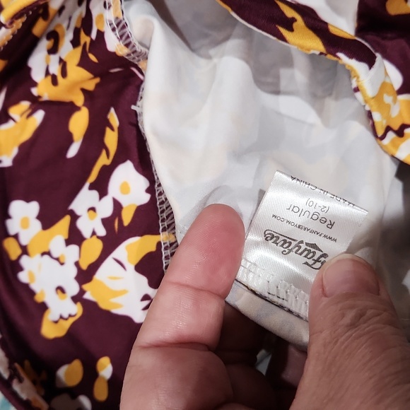 🐶 4/$30 Fanfare leggings Washington Commanders OS - Picture 3 of 4